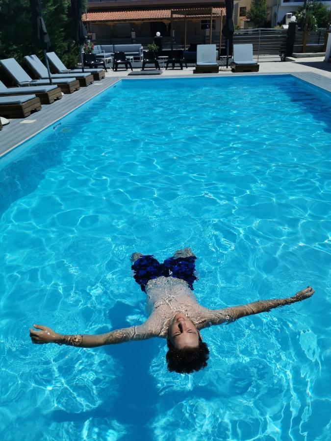 Philoxenia Suites Vrasná Dış mekan fotoğraf