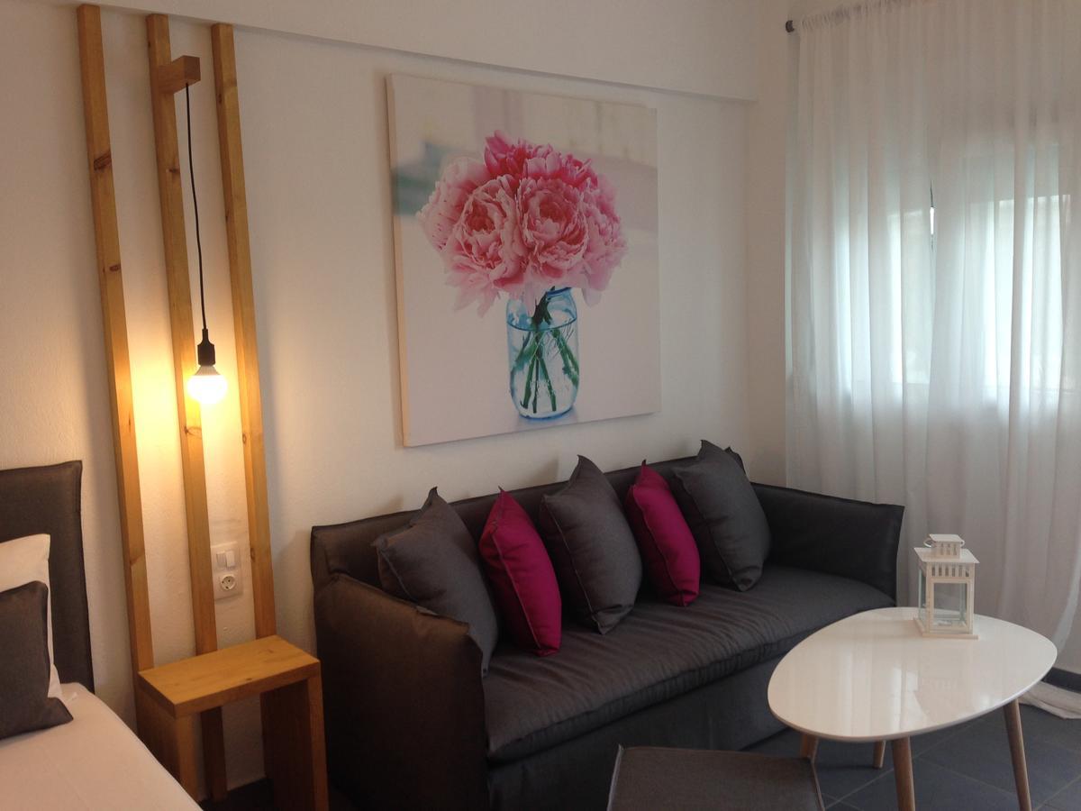 Philoxenia Suites Vrasná Dış mekan fotoğraf