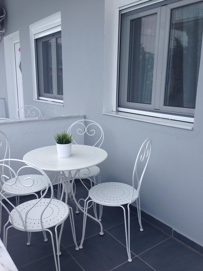 Philoxenia Suites Vrasná Dış mekan fotoğraf